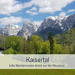 Inntal - Naunspitz - Ruhig Schlafen, Zentral Starten, Beliebt Bei Wanderern Lägenhet